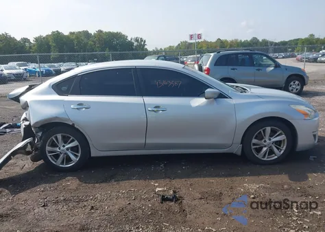 2014 Nissan Altima 2.5 Sv z USA, uszkodzony, nr VIN 1N4AL3AP3EC133906